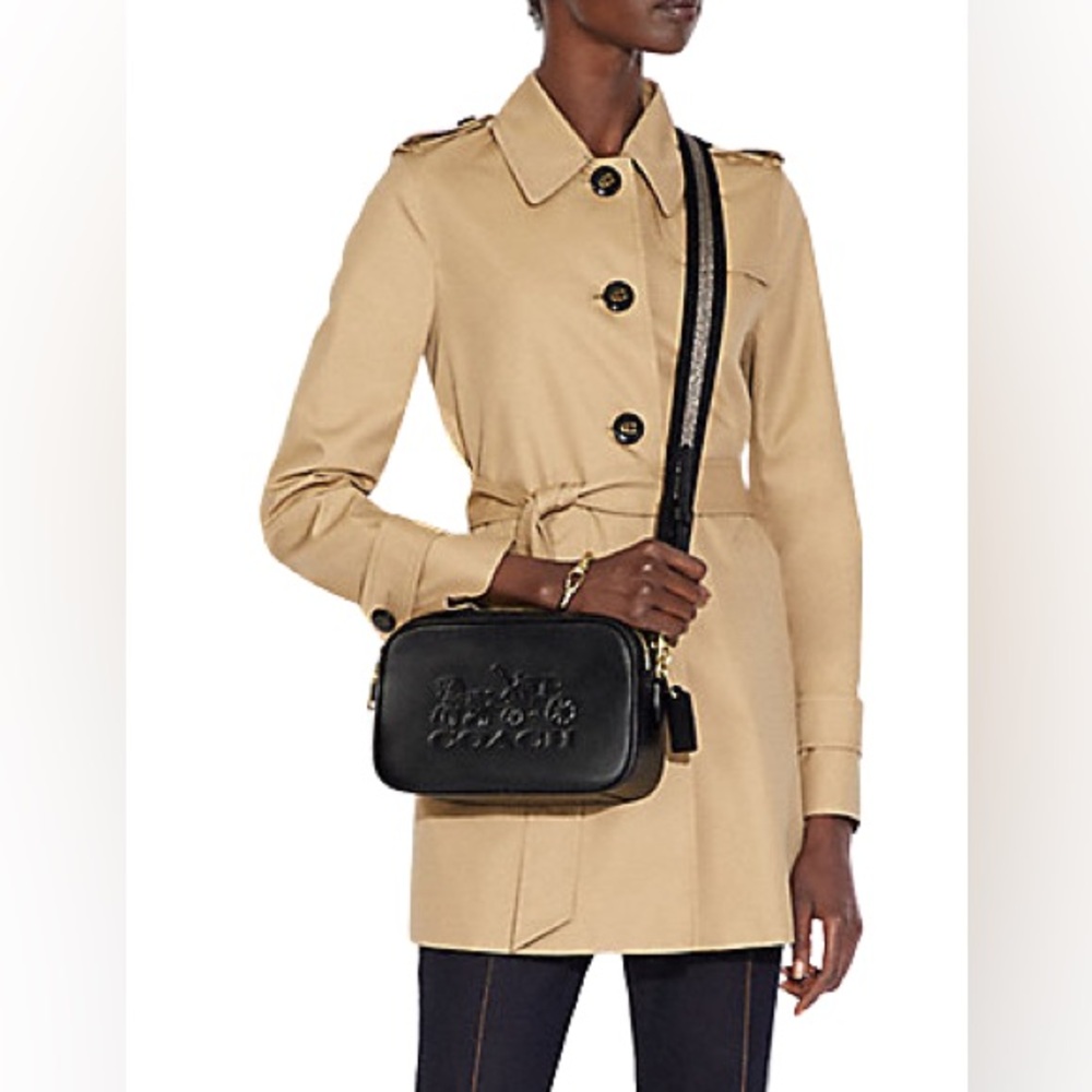 Coach
EMBOSSED HORSE AND CARRIAGE JES CROSSBODY Black Leather Crossbody Bag